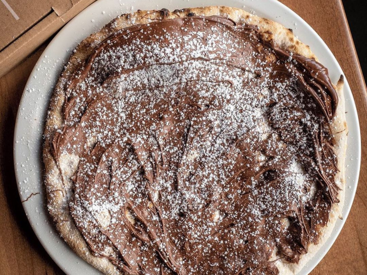 NUTELLA PIZZA